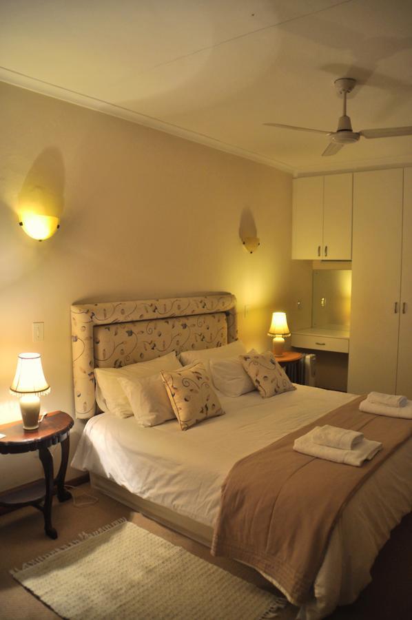 Clan Court Guesthouse Clanwilliam Eksteriør billede