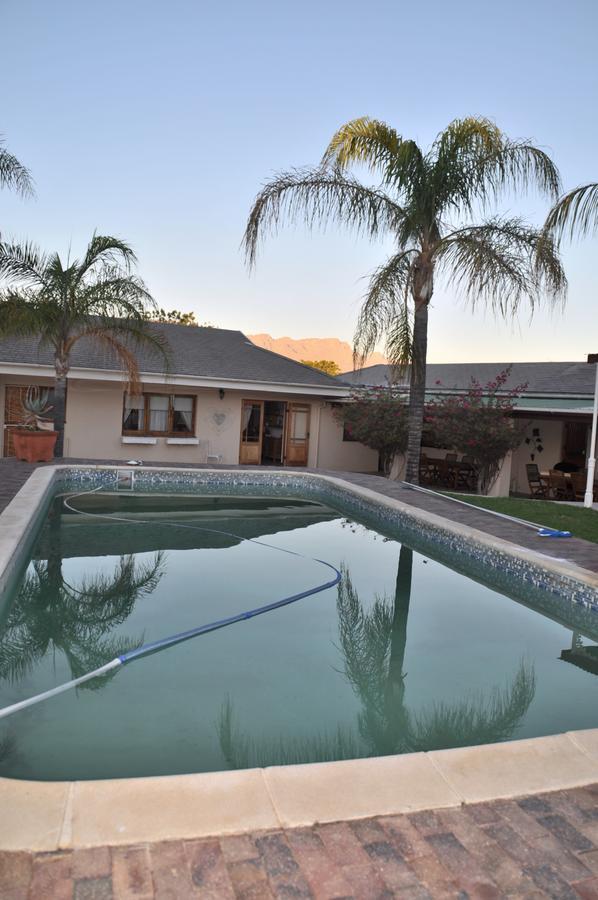 Clan Court Guesthouse Clanwilliam Eksteriør billede